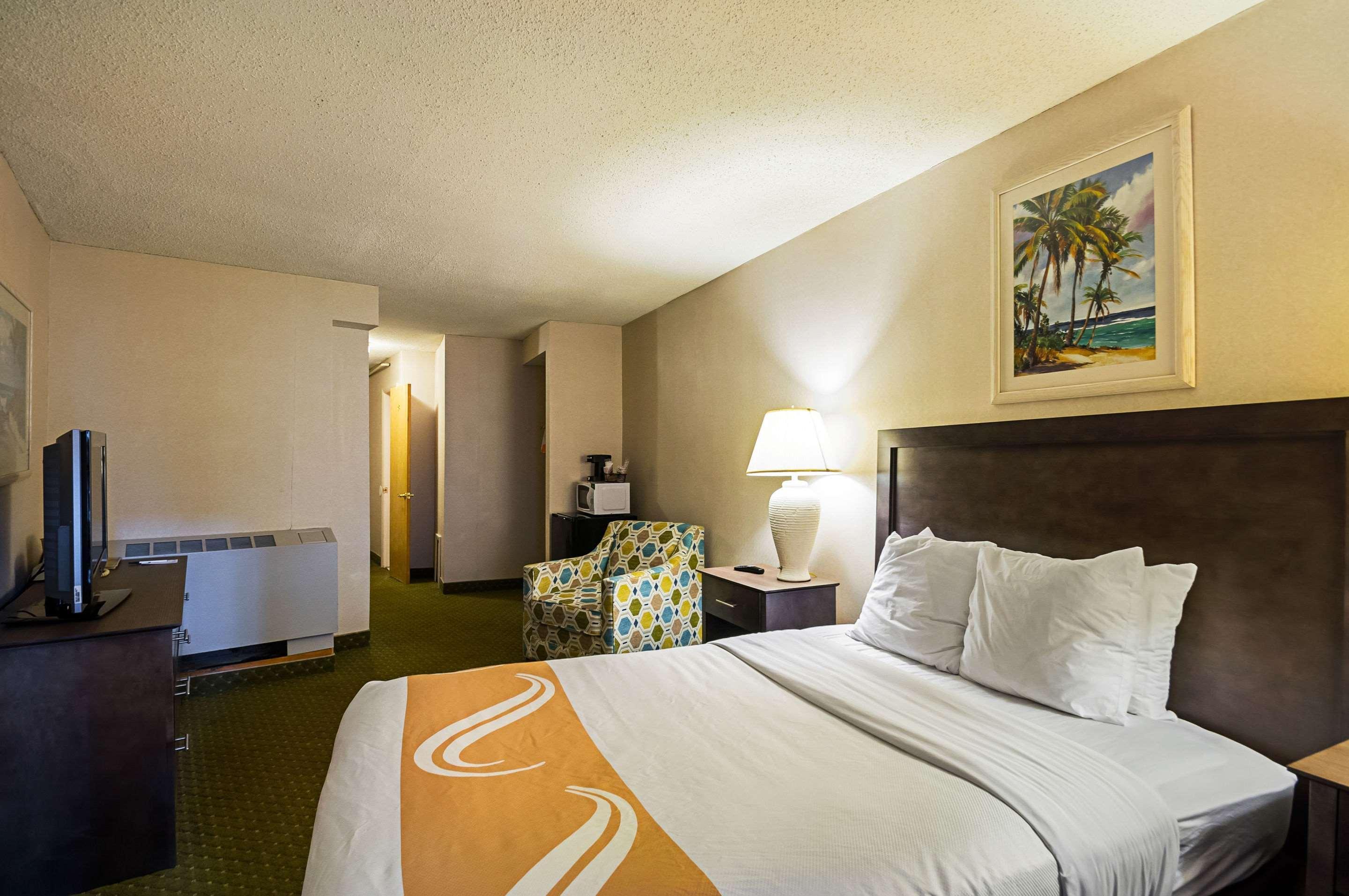 Quality Inn Oceanfront Ocean City Exterior photo