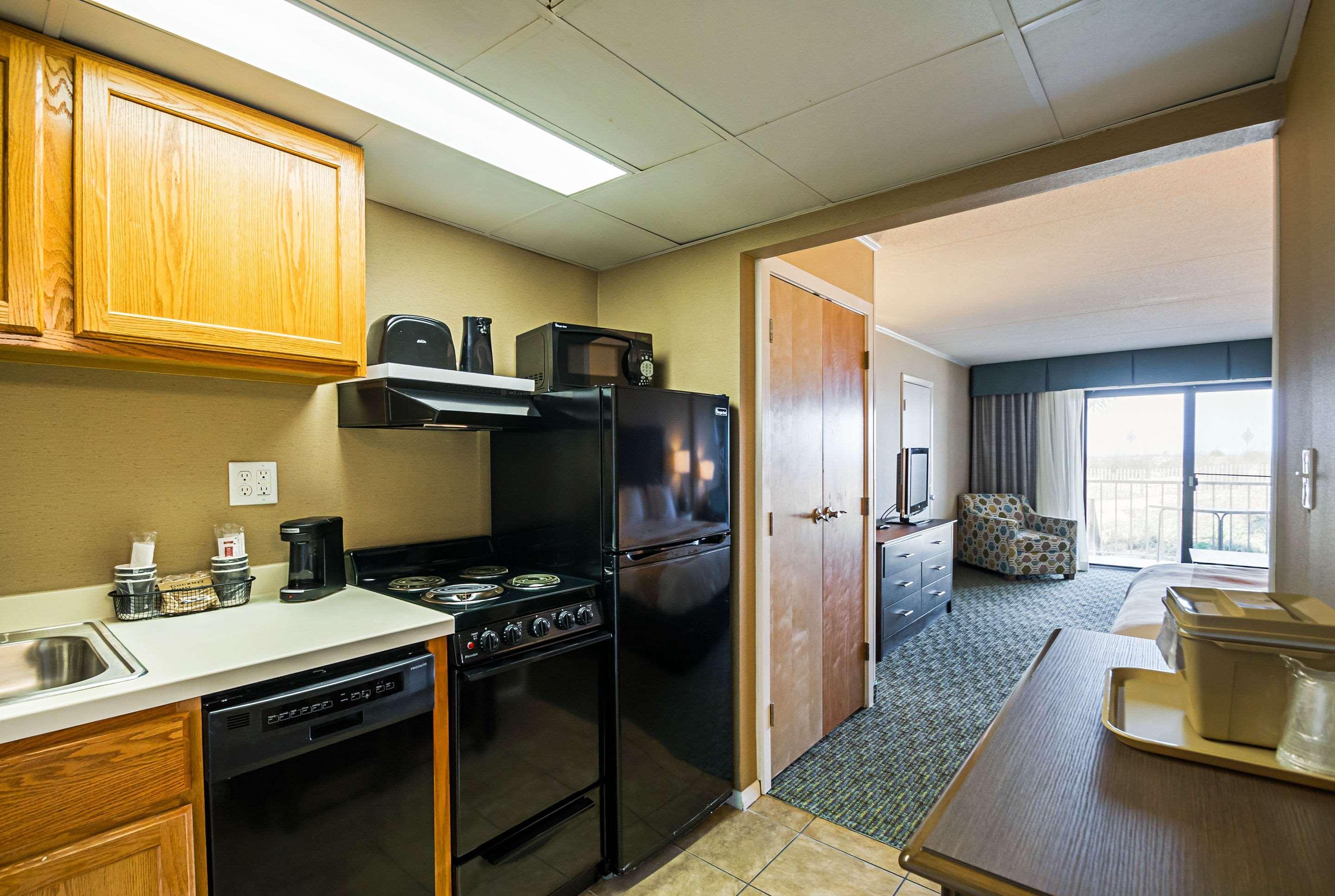 Quality Inn Oceanfront Ocean City Exterior photo