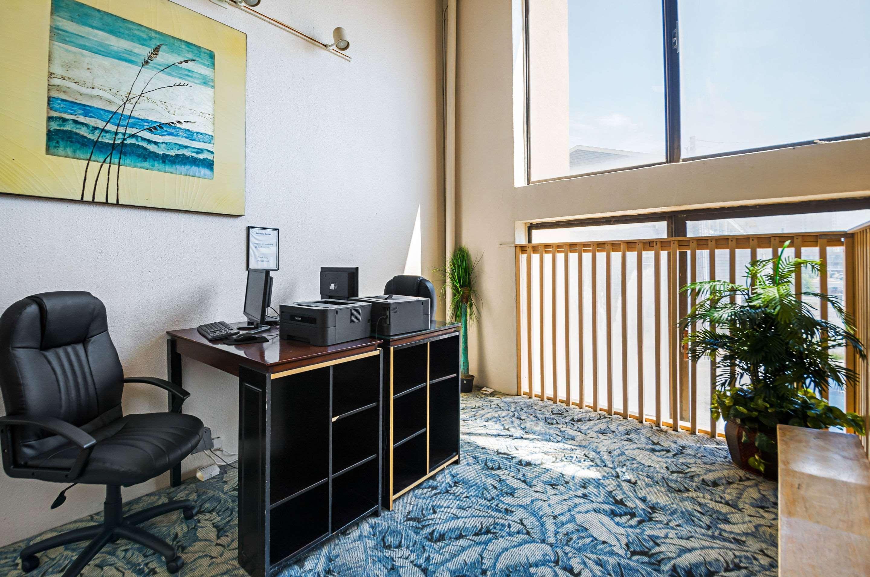Quality Inn Oceanfront Ocean City Exterior photo