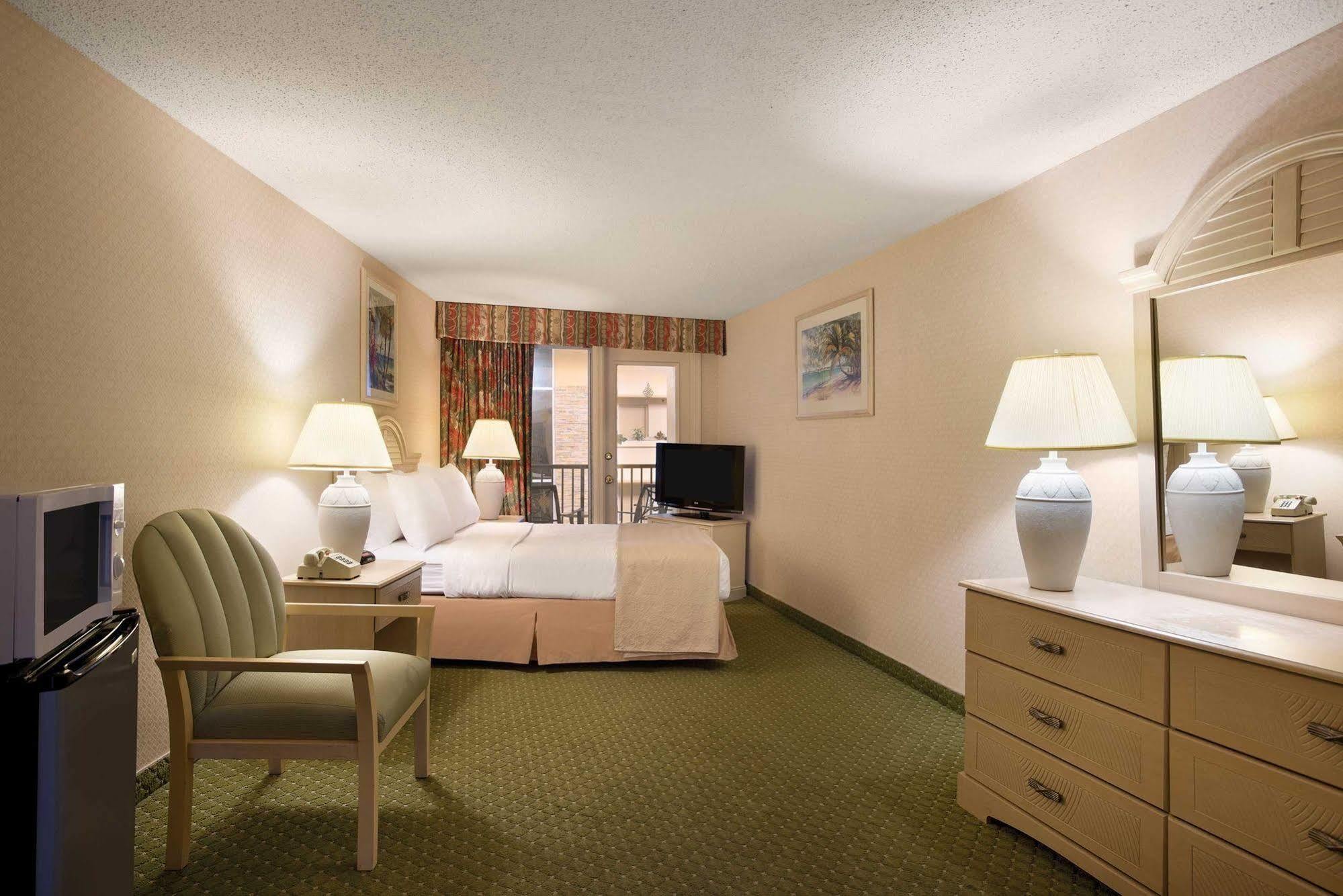 Quality Inn Oceanfront Ocean City Exterior photo