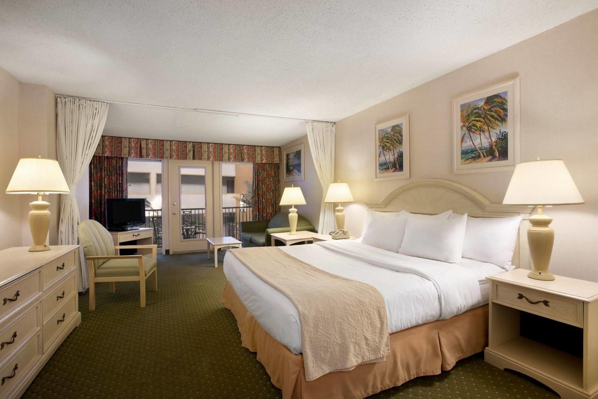 Quality Inn Oceanfront Ocean City Exterior photo